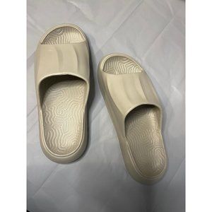 slide sandals for men 6-7 BagS907